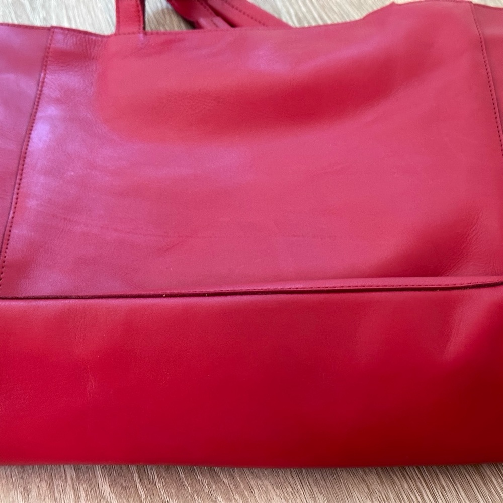 Noonday Collection: NWT: 100% Leather : Red with Blue Interior - Picture 10 of 10